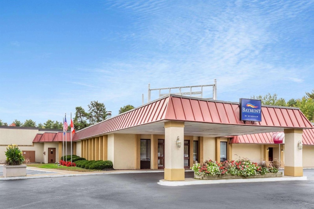 Baymont by Wyndham Queensbury/Lake George Main image